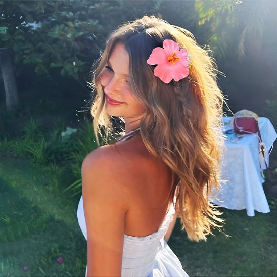 pince à cheveux fleur  artificielle